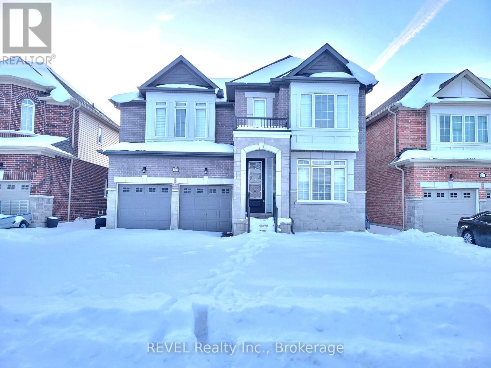 MLS® listing #29379326 for sale located at 9275 WHITE OAK AVENUE