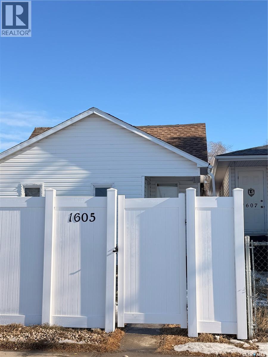 MLS® listing #29381331 for sale located at 1605 Retallack STREET