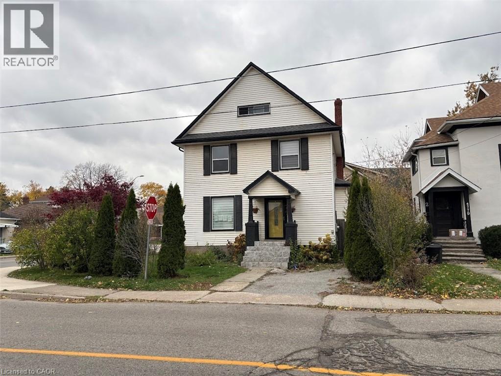 MLS® listing #29381560 for sale located at 4789 ST CLAIR Avenue