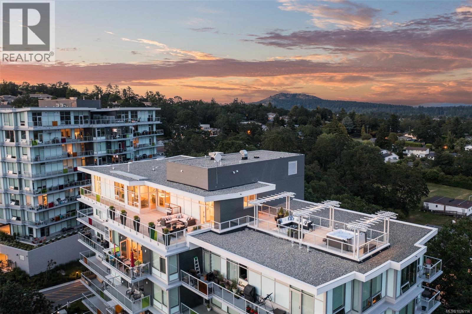 MLS® listing #29381612 for sale located at PH902 4009 Rainbow Hill Lane