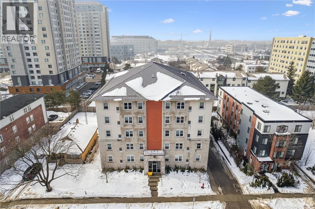 MLS® listing #29382295 for sale located at 271 LESTER Street Unit# 203