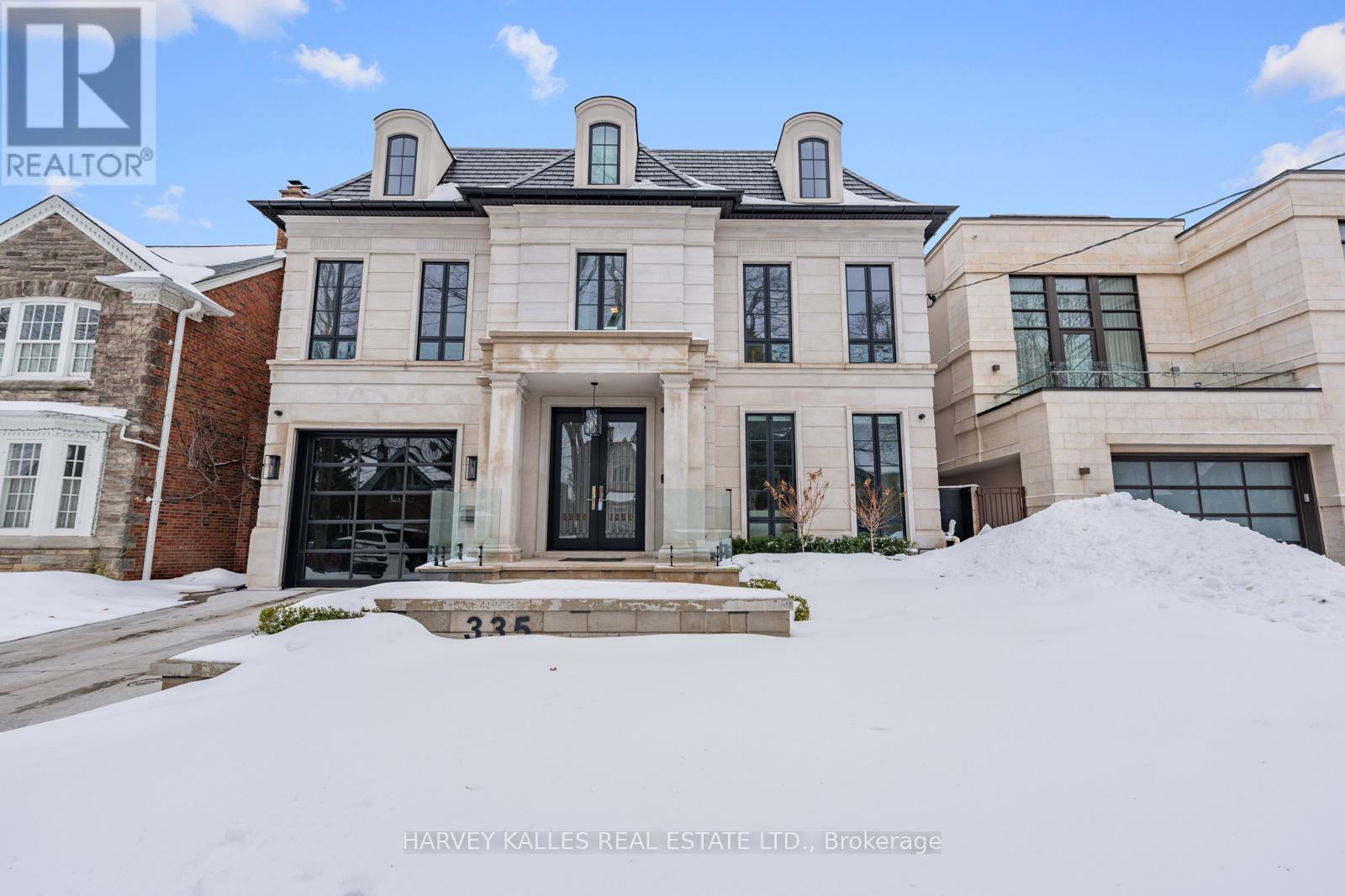 MLS® listing #29383341 for sale located at 335 LYTTON BOULEVARD