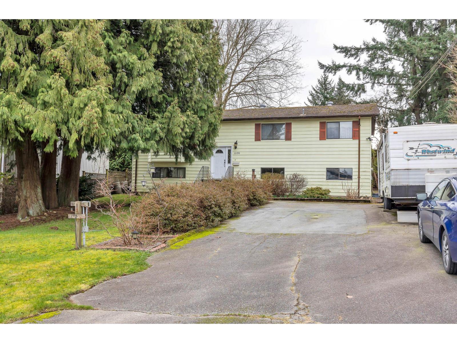 MLS® listing #29384109 for sale located at 11130 80 AVENUE