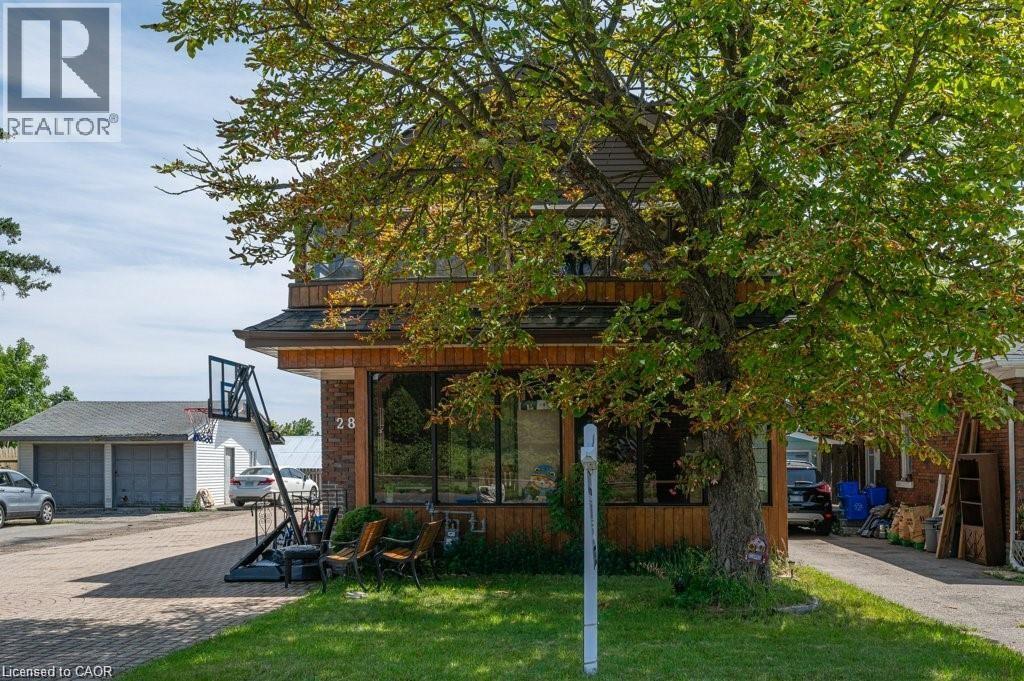 MLS® listing #29386387 for sale located at 287 BLUCHER Road