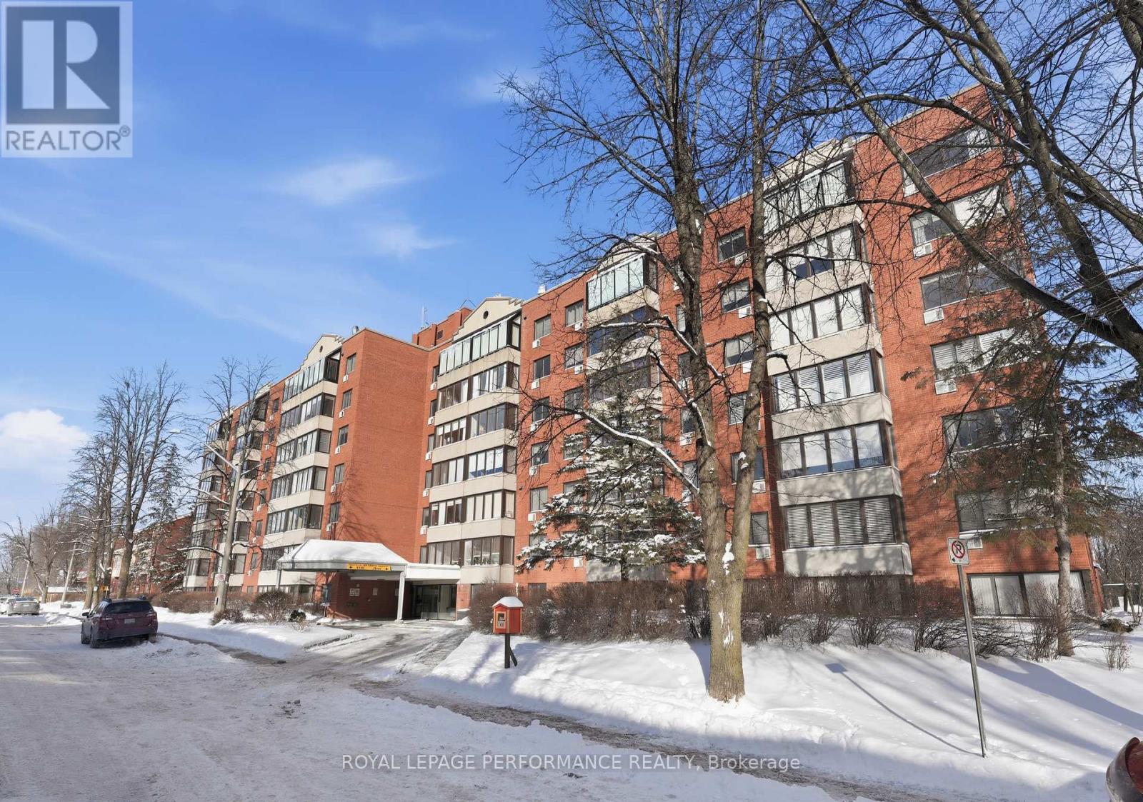 MLS® listing #29387660 for sale located at 412 - 225 ALVIN ROAD N