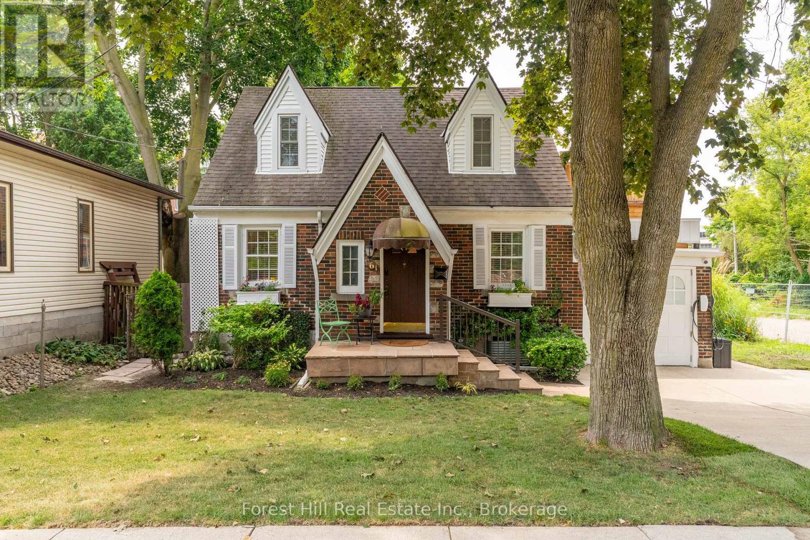 MLS® listing #29387956 for sale located at 161 HERBERT STREET