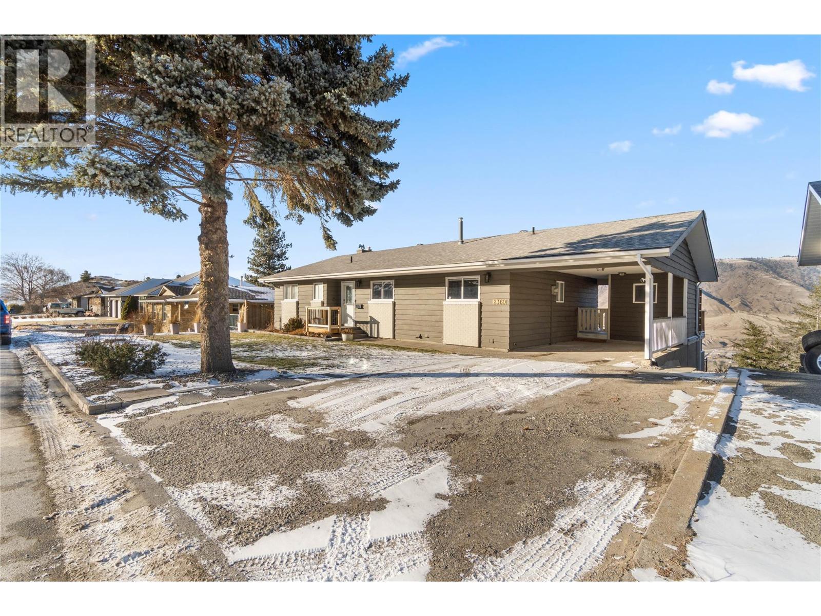 MLS® listing #29389918 for sale located at 2360 Qu'Appelle Boulevard