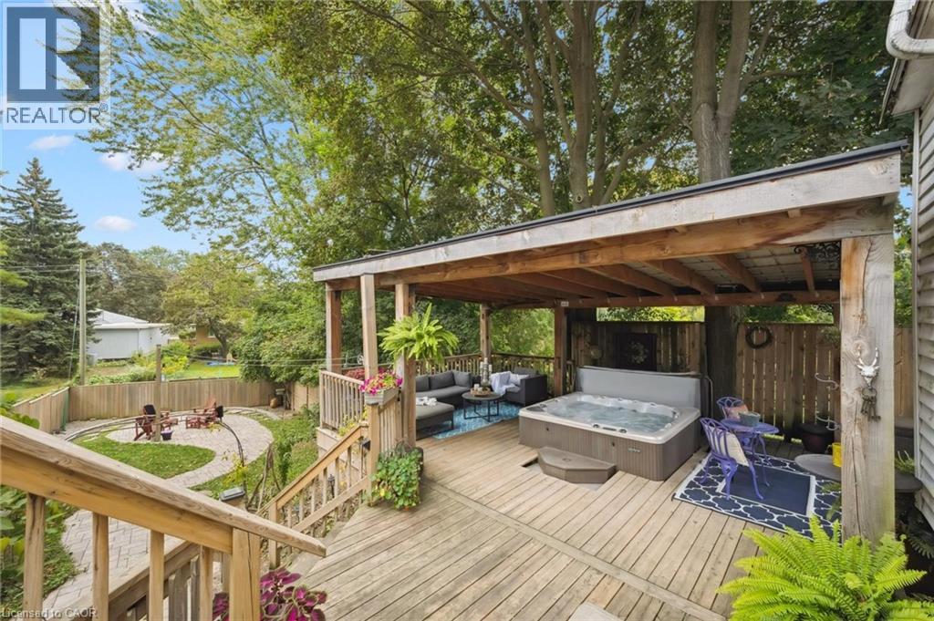 MLS® listing #29391777 for sale located at 145 BRIDGEPORT Road E