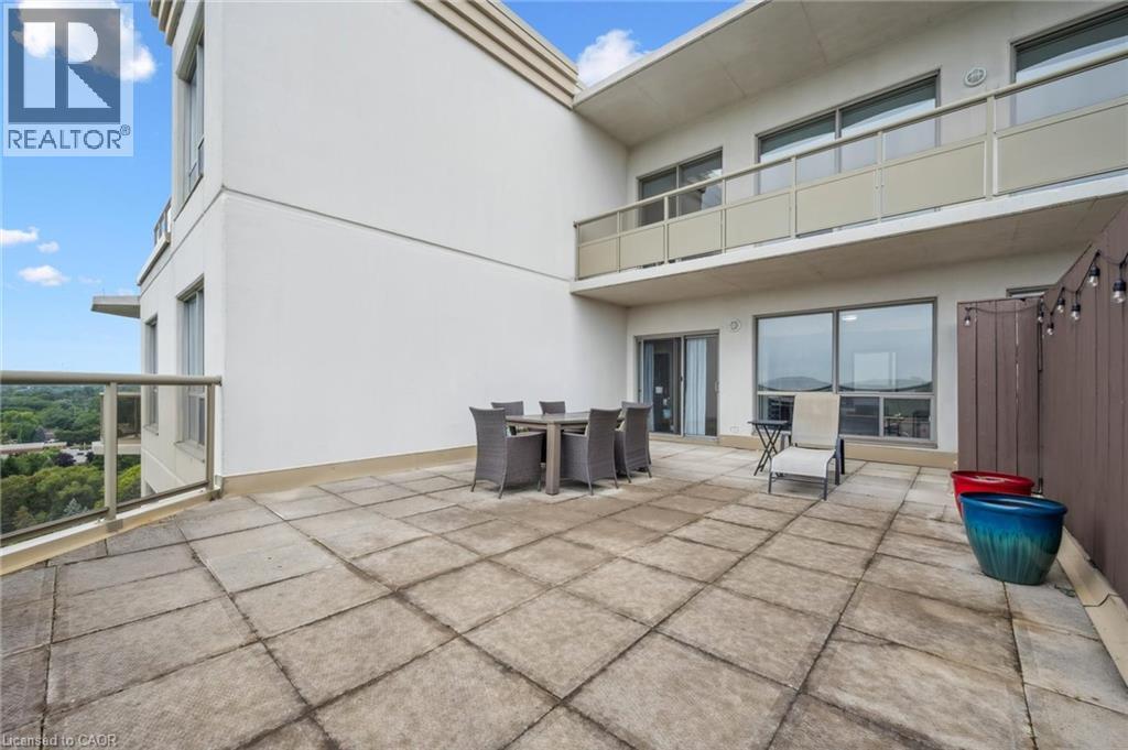 MLS® listing #29392189 for sale located at 255 KEATS Way Unit# 1303