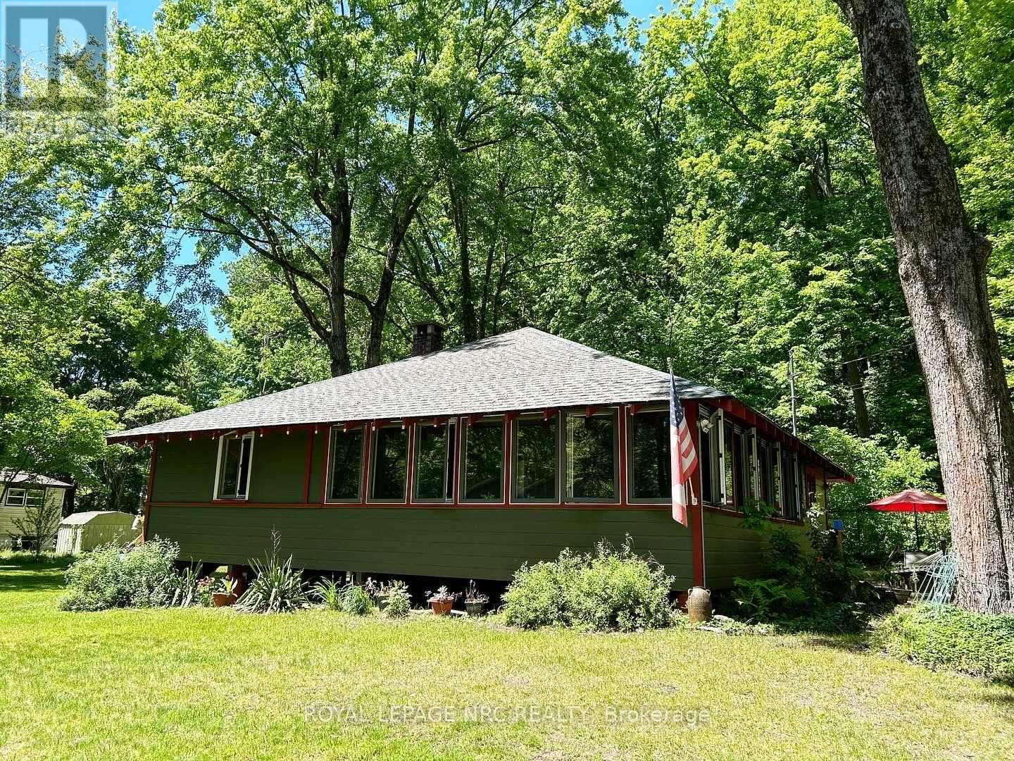 MLS® listing #29392201 for sale located at 5303 FIRELANE 21