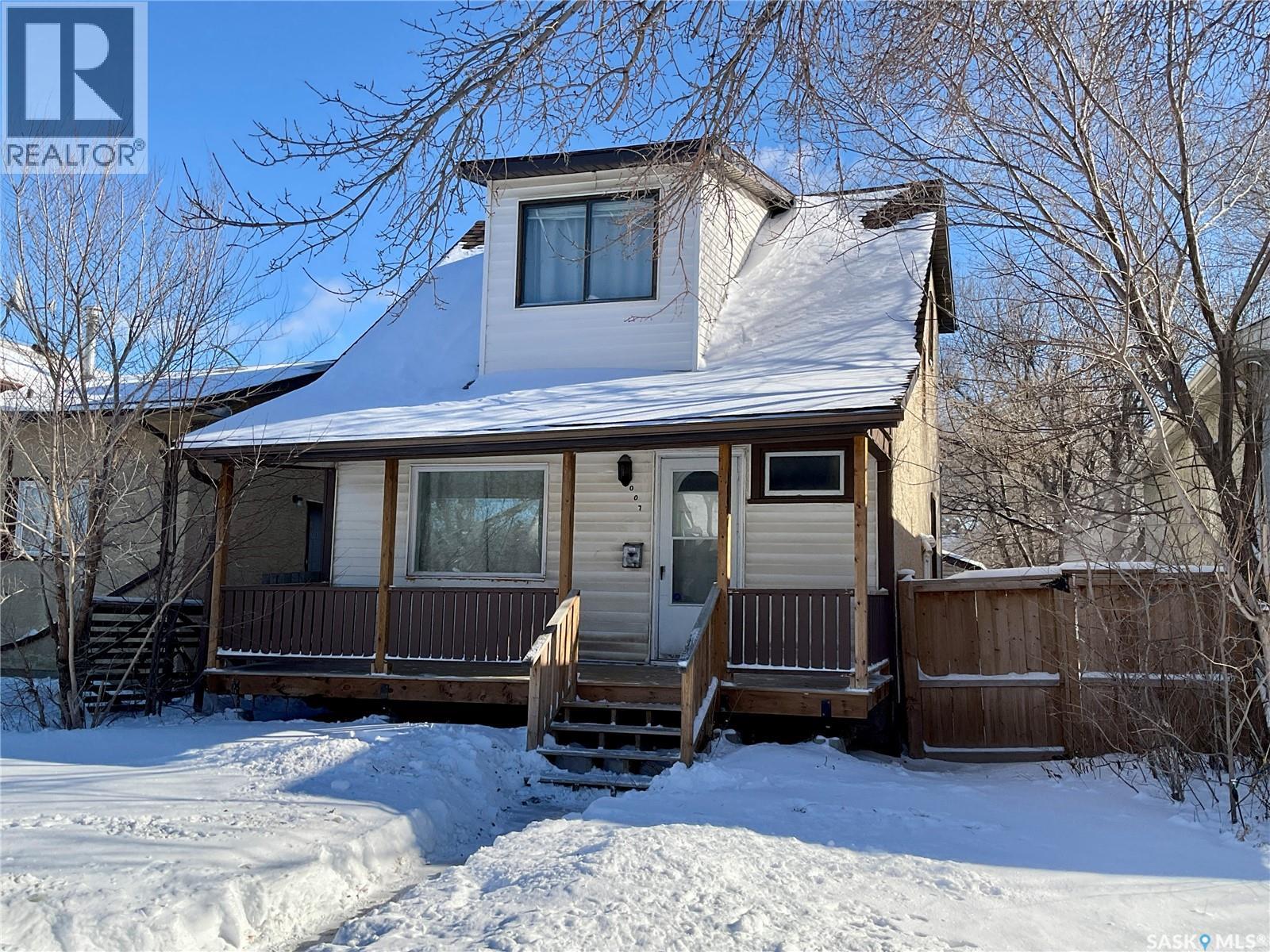 MLS® listing #29392261 for sale located at 1007 GARNET STREET