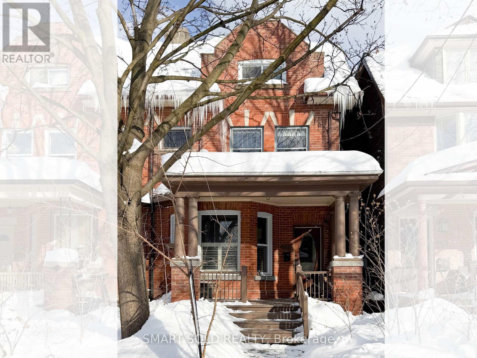 MLS® listing #29392319 for sale located at 555 MARKHAM STREET