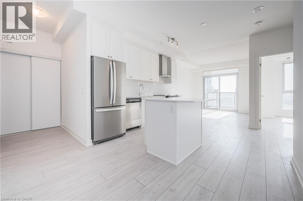 MLS® listing #29392676 for sale located at 55 DUKE Street Unit# 605