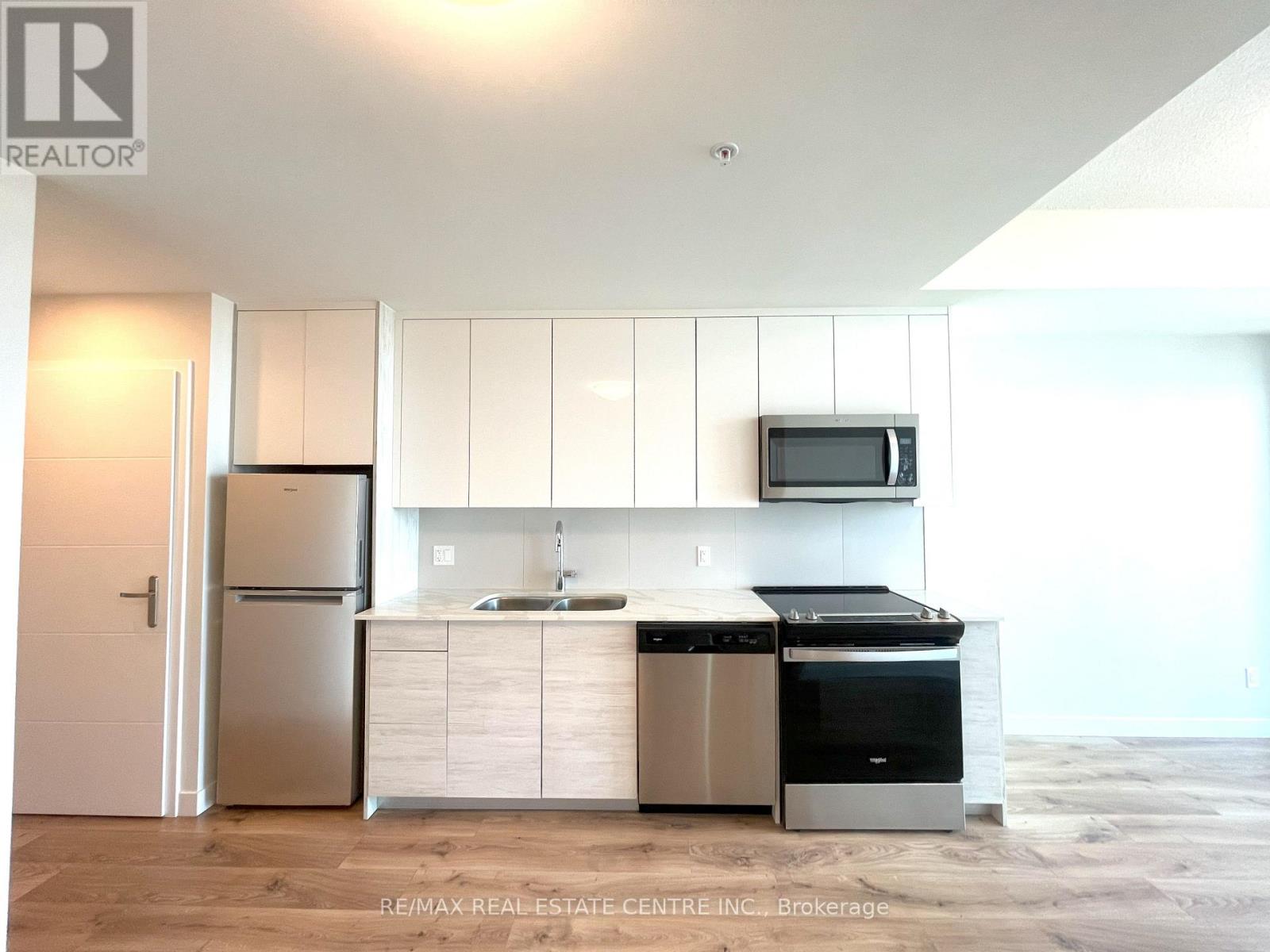 MLS® listing #29392950 for sale located at 2805 - 60 FREDERICK STREET