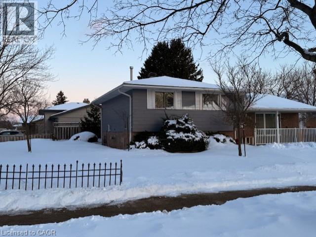 MLS® listing #29393966 for sale located at 55 GRACEFIELD Crescent