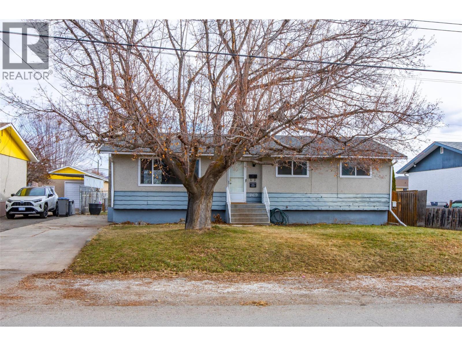 MLS® listing #29394208 for sale located at 969 RYAN Place