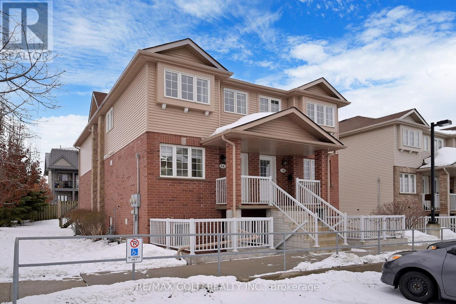 MLS® listing #29395918 for sale located at 1A - 50 HOWE DRIVE