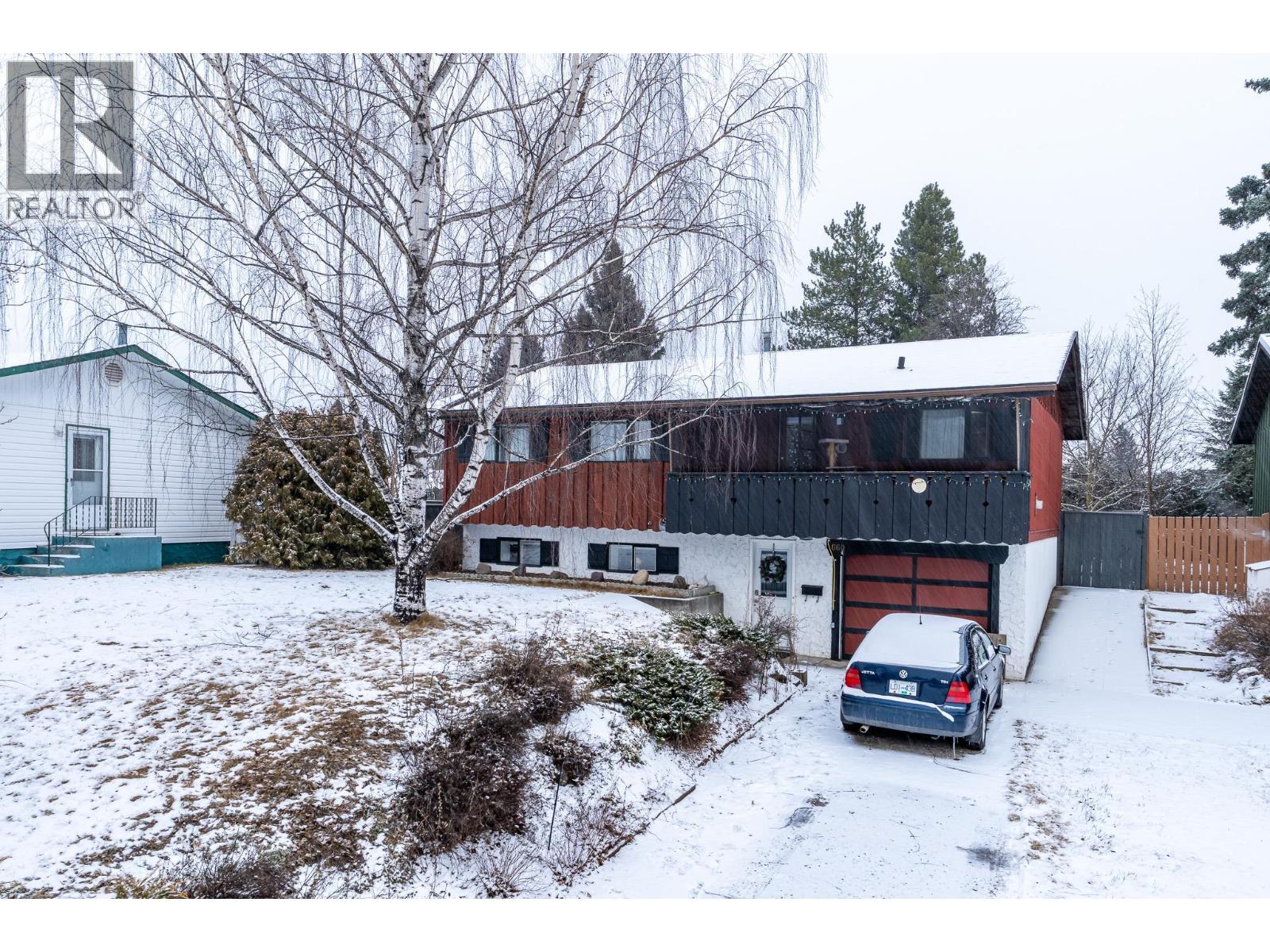 MLS® listing #29396050 for sale located at 660 PILOT STREET