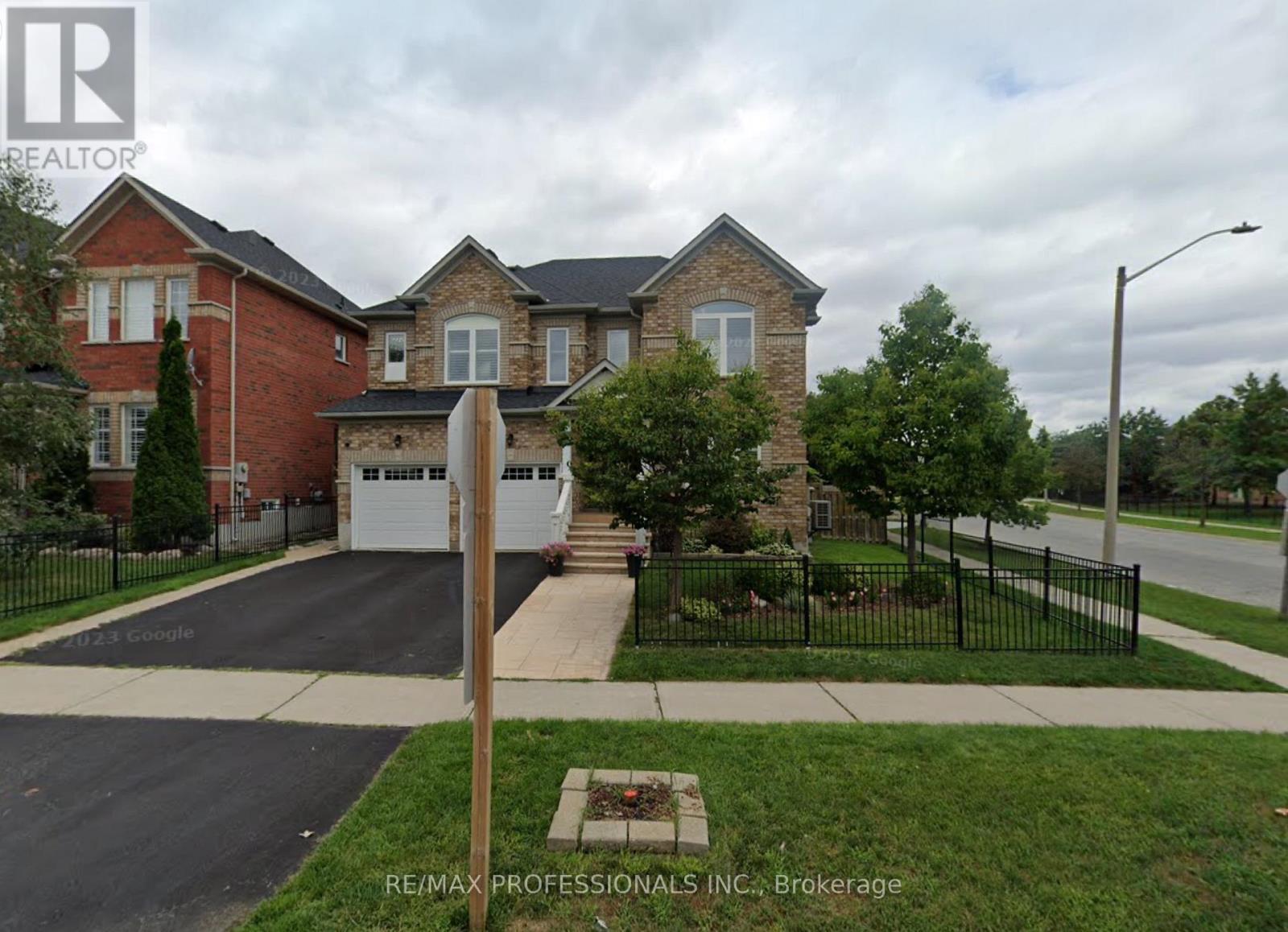 MLS® listing #29396469 for sale located at BASEMENT - 143 NAHANI WAY