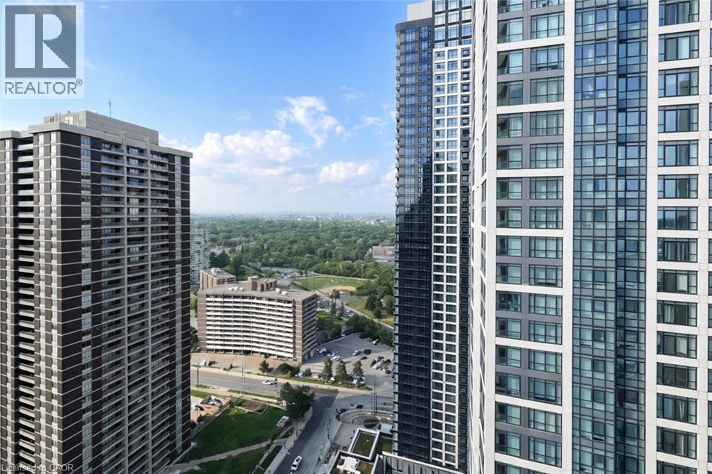 MLS® listing #29396490 for sale located at 9 MABELLE Avenue Unit# 2919