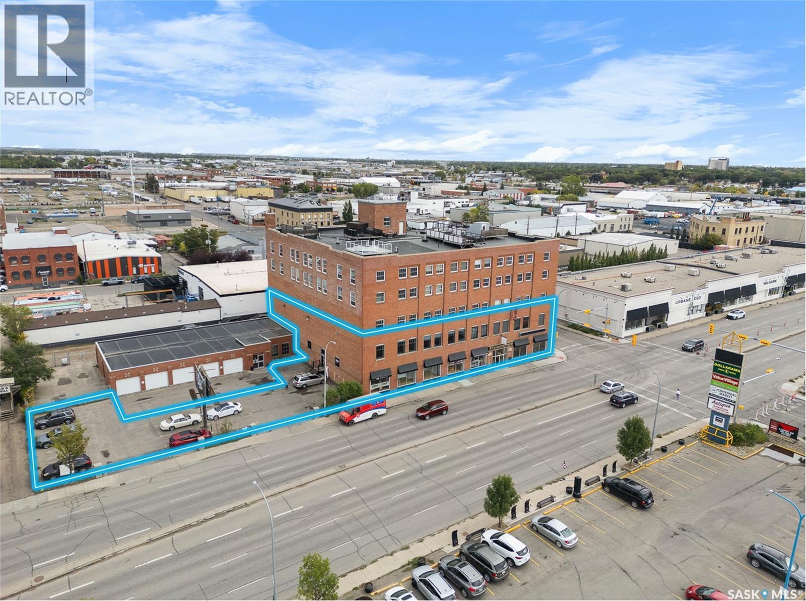 MLS® listing #29396591 for sale located at 1275 BROAD STREET