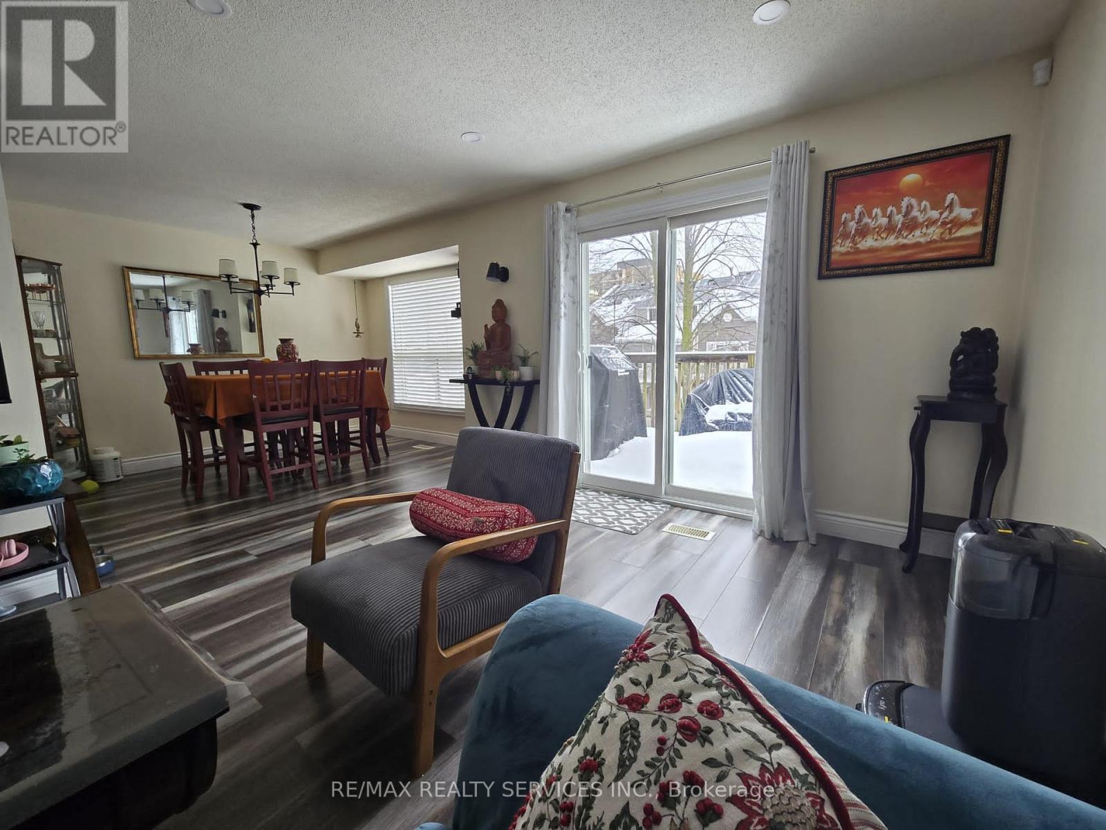 MLS® listing #29396867 for sale located at 32 - 54 GREEN VALLEY DRIVE