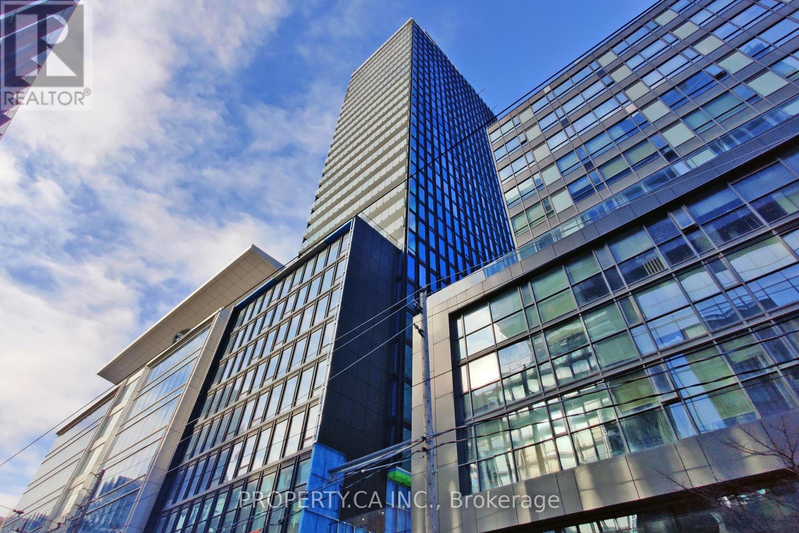 MLS® listing #29396952 for sale located at 401 - 284 KING STREET E