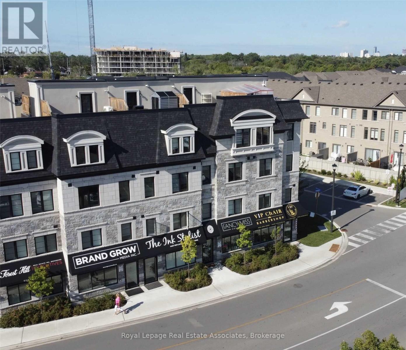 MLS® listing #29397309 for sale located at 588 RAPIDS LANE