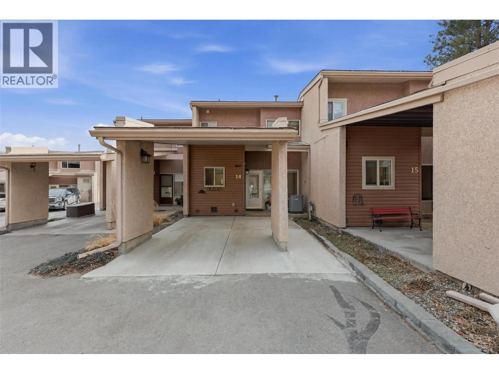 MLS® listing #29397990 for sale located at 1555 SUMMIT Drive Unit# 14