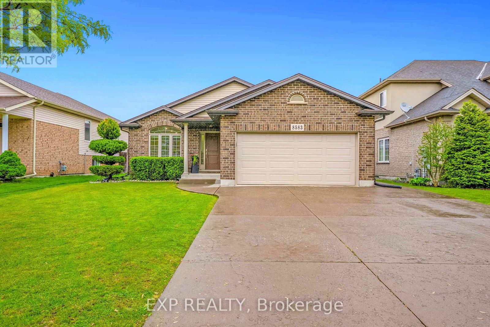 MLS® listing #29398655 for sale located at 8583 FORESTVIEW BOULEVARD