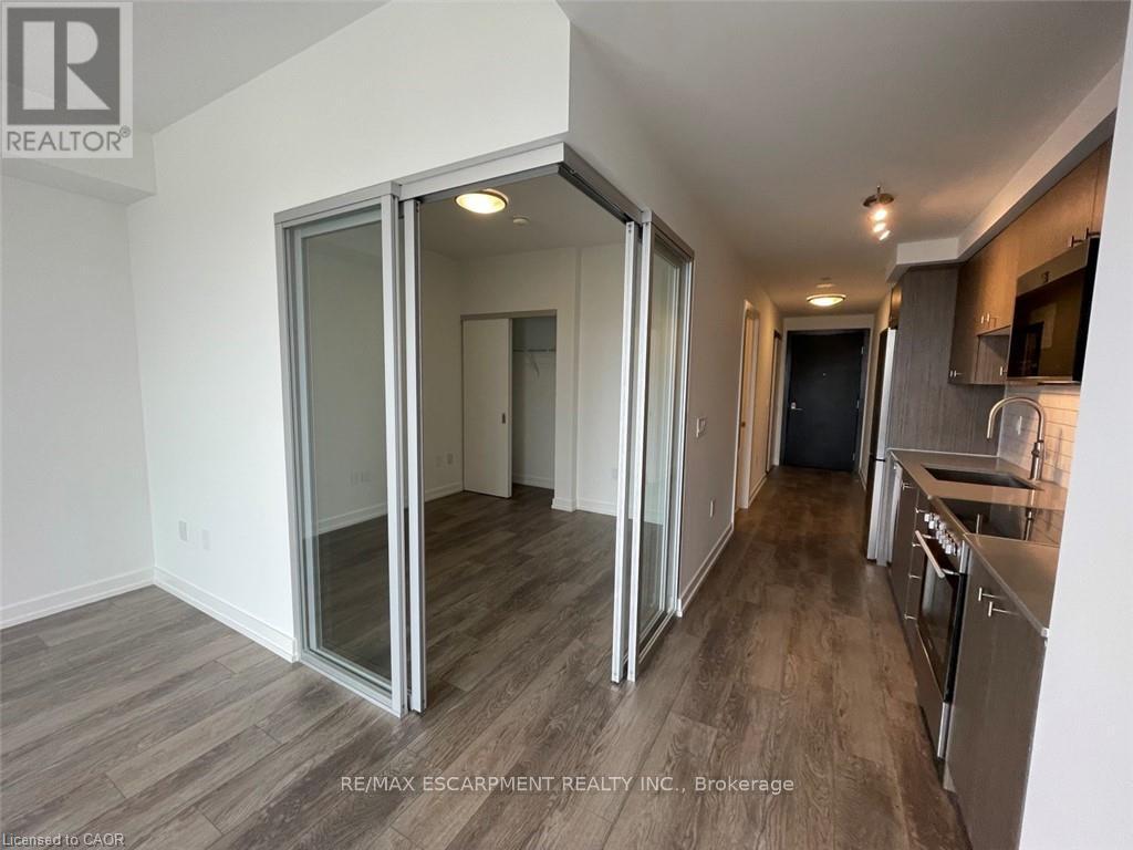 MLS® listing #29399242 for sale located at 1805 - 15 WELLINGTON STREET