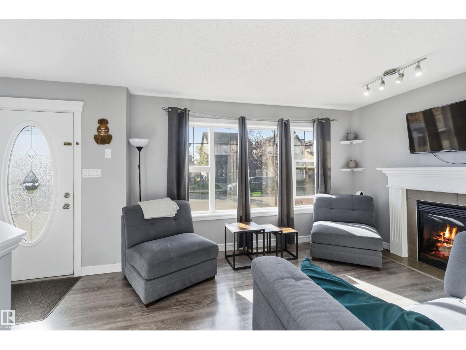 MLS® listing #29400794 for sale located at 3908 161 AV NW NW