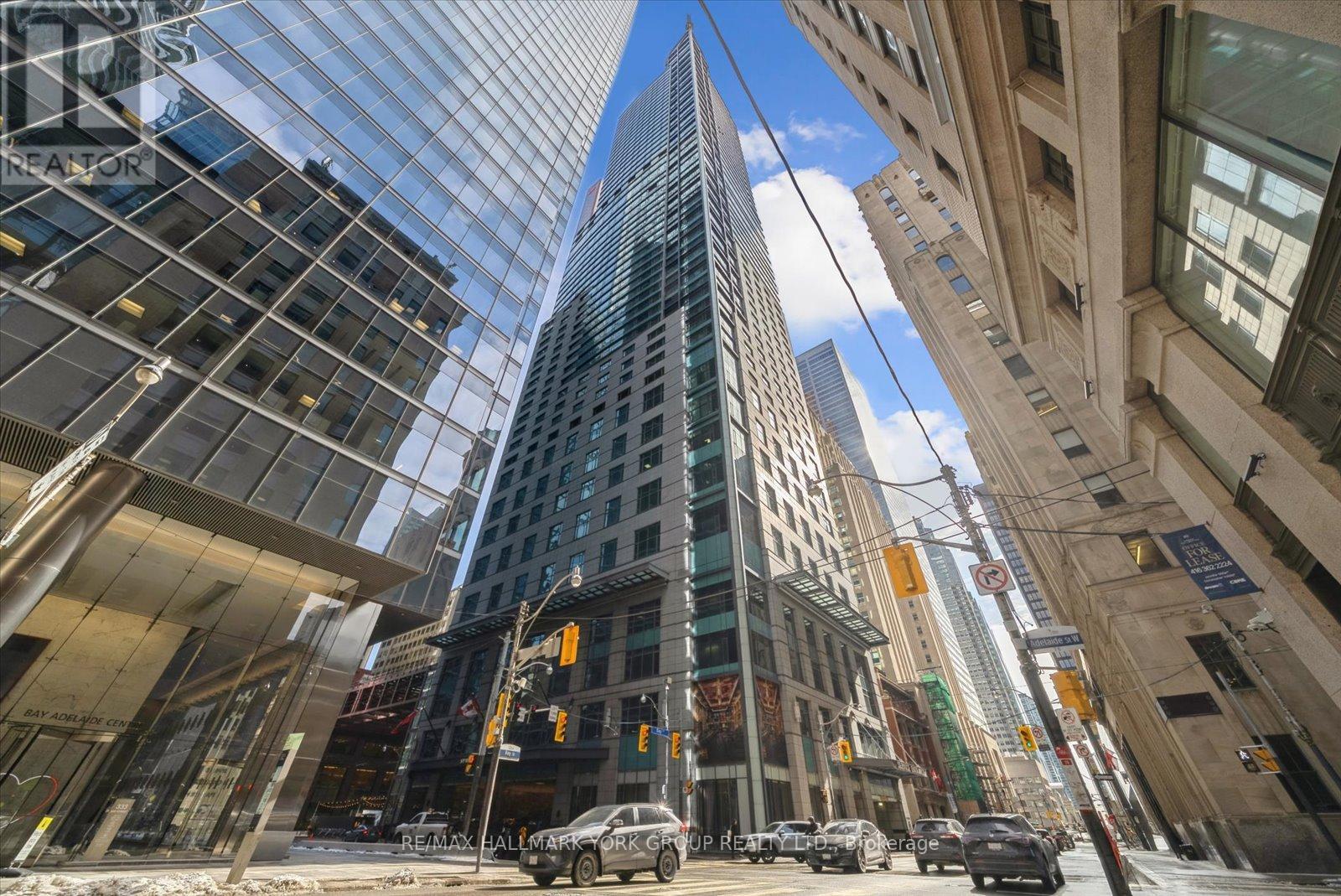 MLS® listing #29401237 for sale located at 3401 - 311 BAY STREET