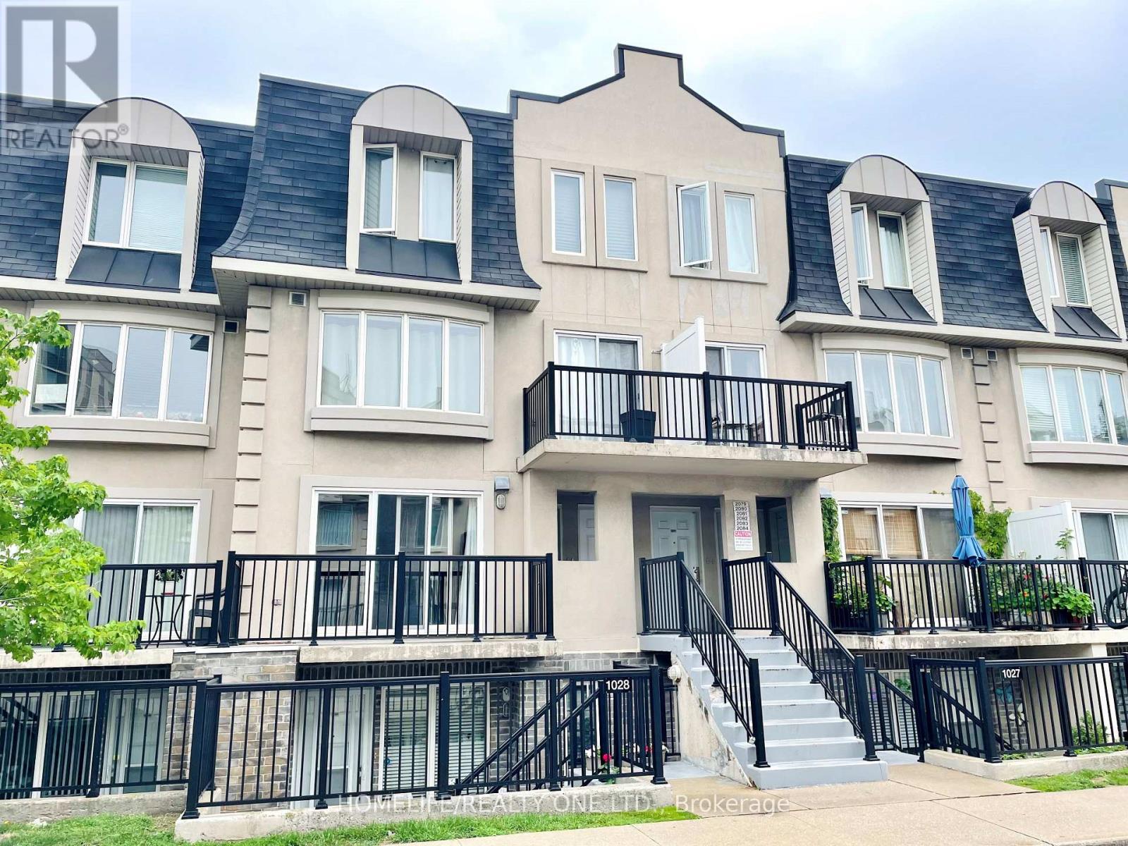 MLS® listing #29406686 for sale located at 2084 - 65 GEORGE APPLETON WAY