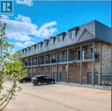 MLS® listing #29406796 for sale located at 58 HOWE Drive Unit# 7