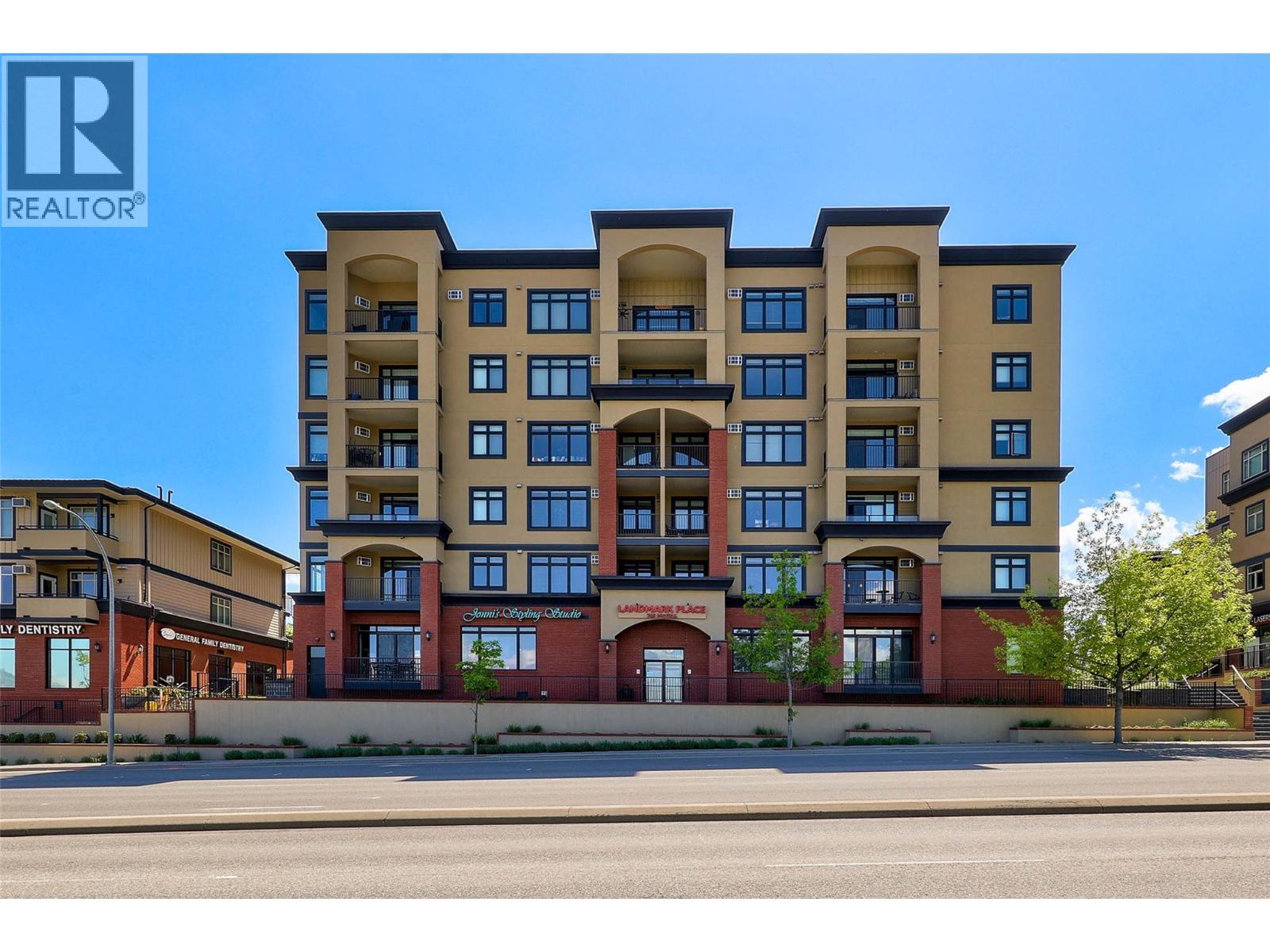 MLS® listing #29408549 for sale located at 765 McGill Road Unit# 102