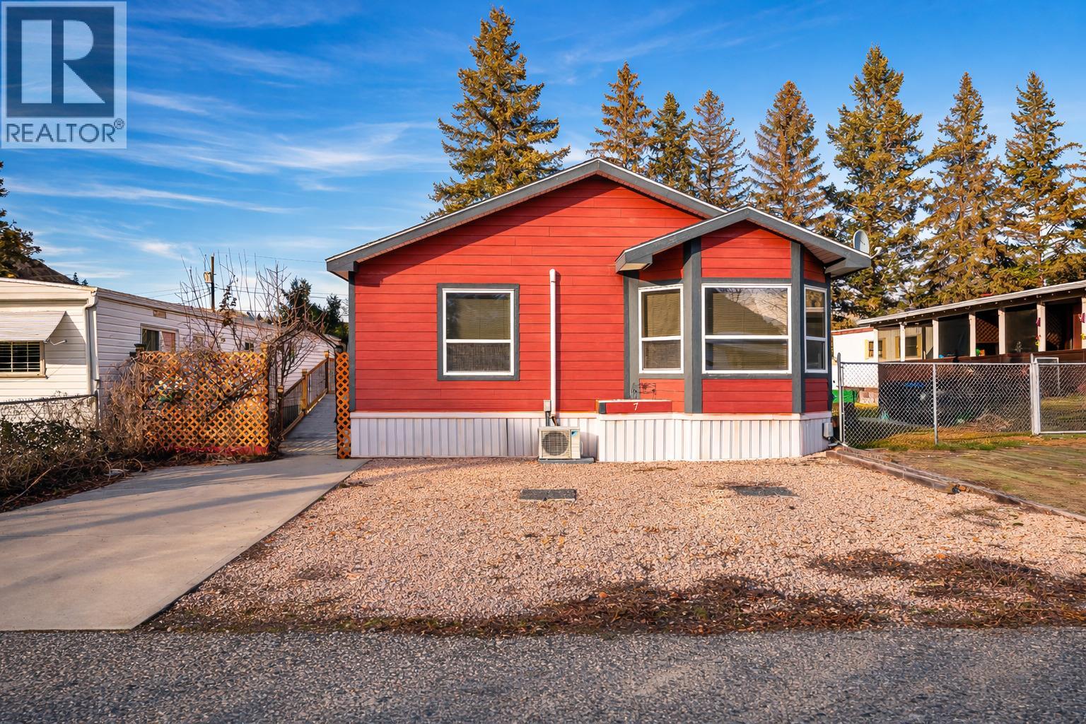 MLS® listing #29410853 for sale located at 1302 Cedar Street Lot# 7