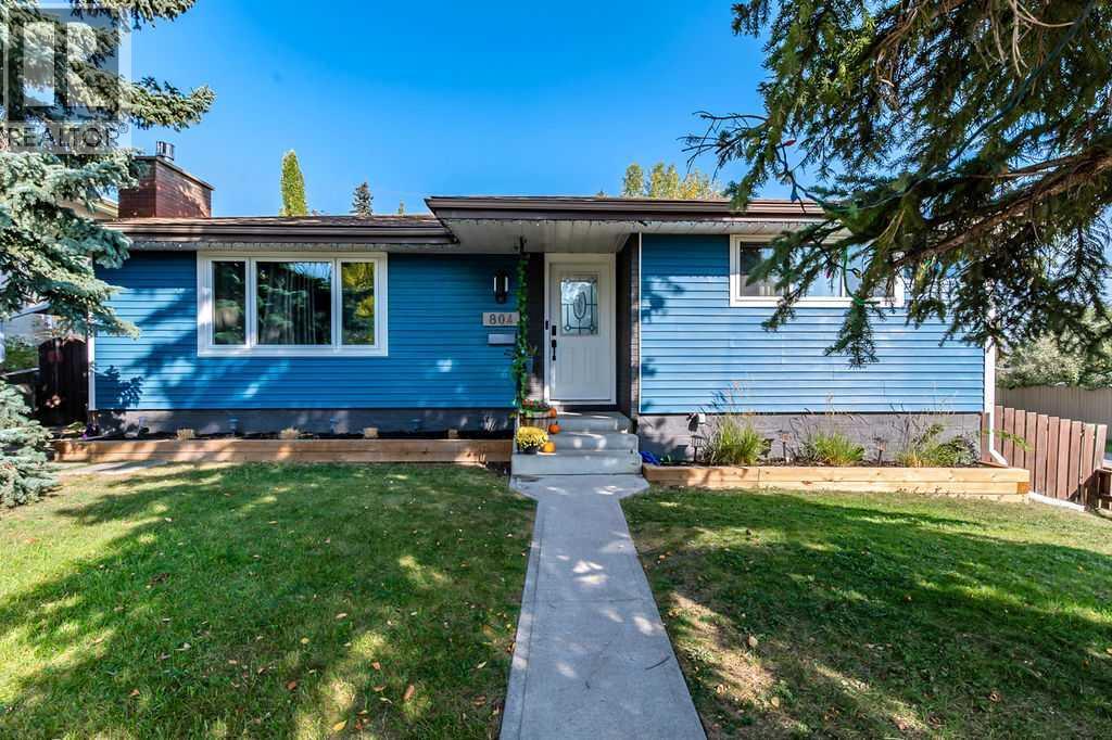 MLS® listing #29412075 for sale located at 804 68 Avenue NW