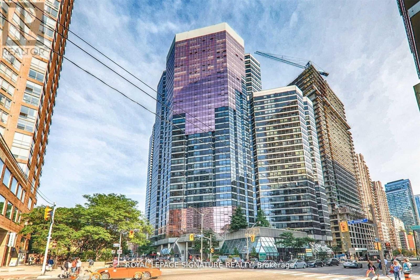 MLS® listing #29412246 for sale located at 311 - 1001 BAY STREET