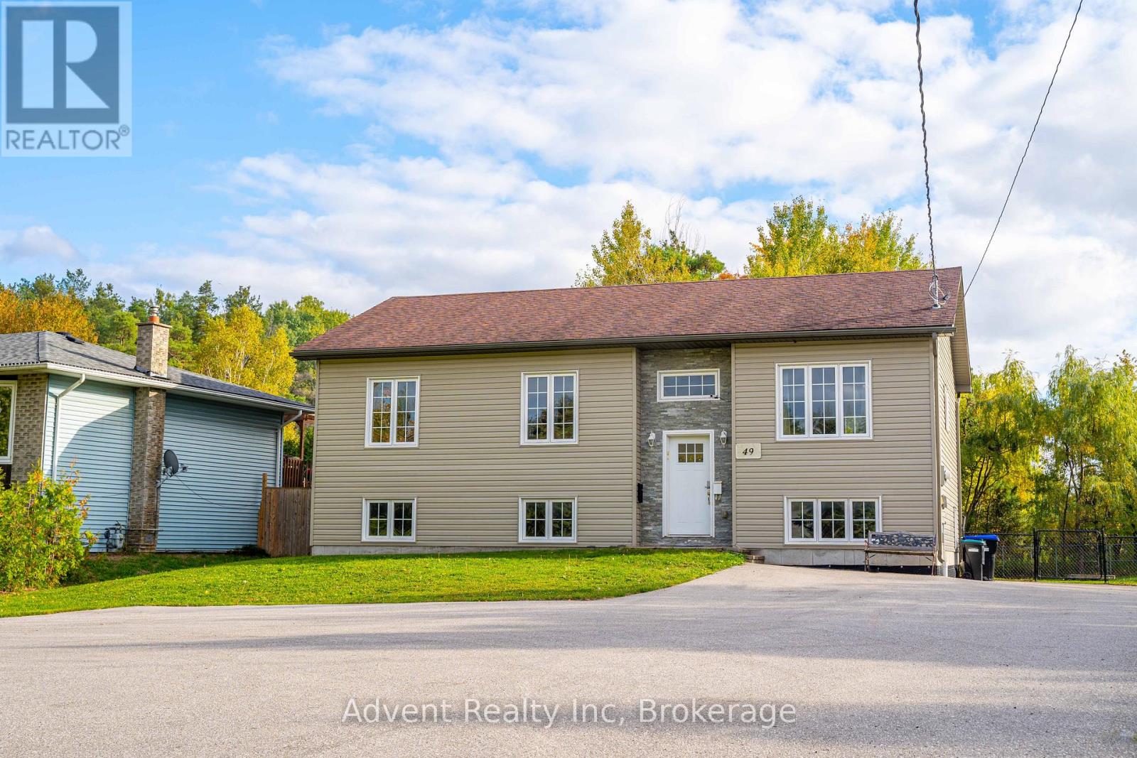 MLS® listing #29412309 for sale located at 49 BRENTWOOD ROAD