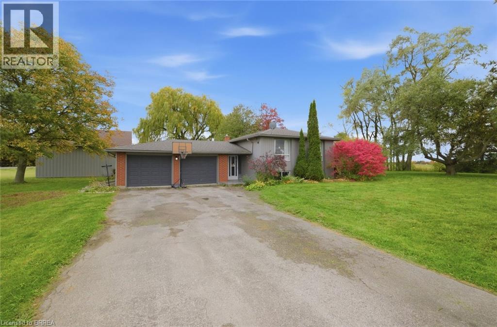 MLS® listing #29412814 for sale located at 2090 LOST MILE Road