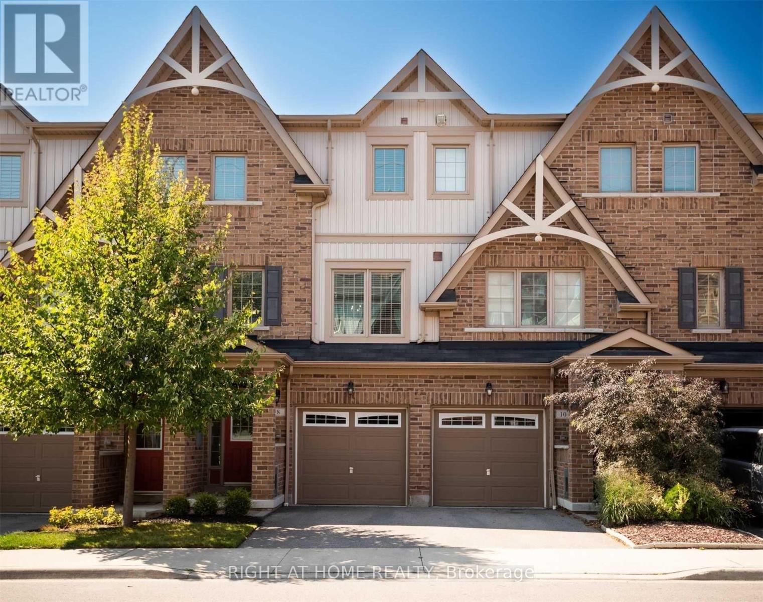 MLS® listing #29412873 for sale located at 8 MAGPIE WAY