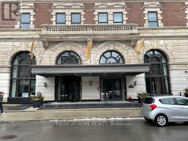 MLS® listing #29413523 for sale located at 1015 - 118 KING STREET E