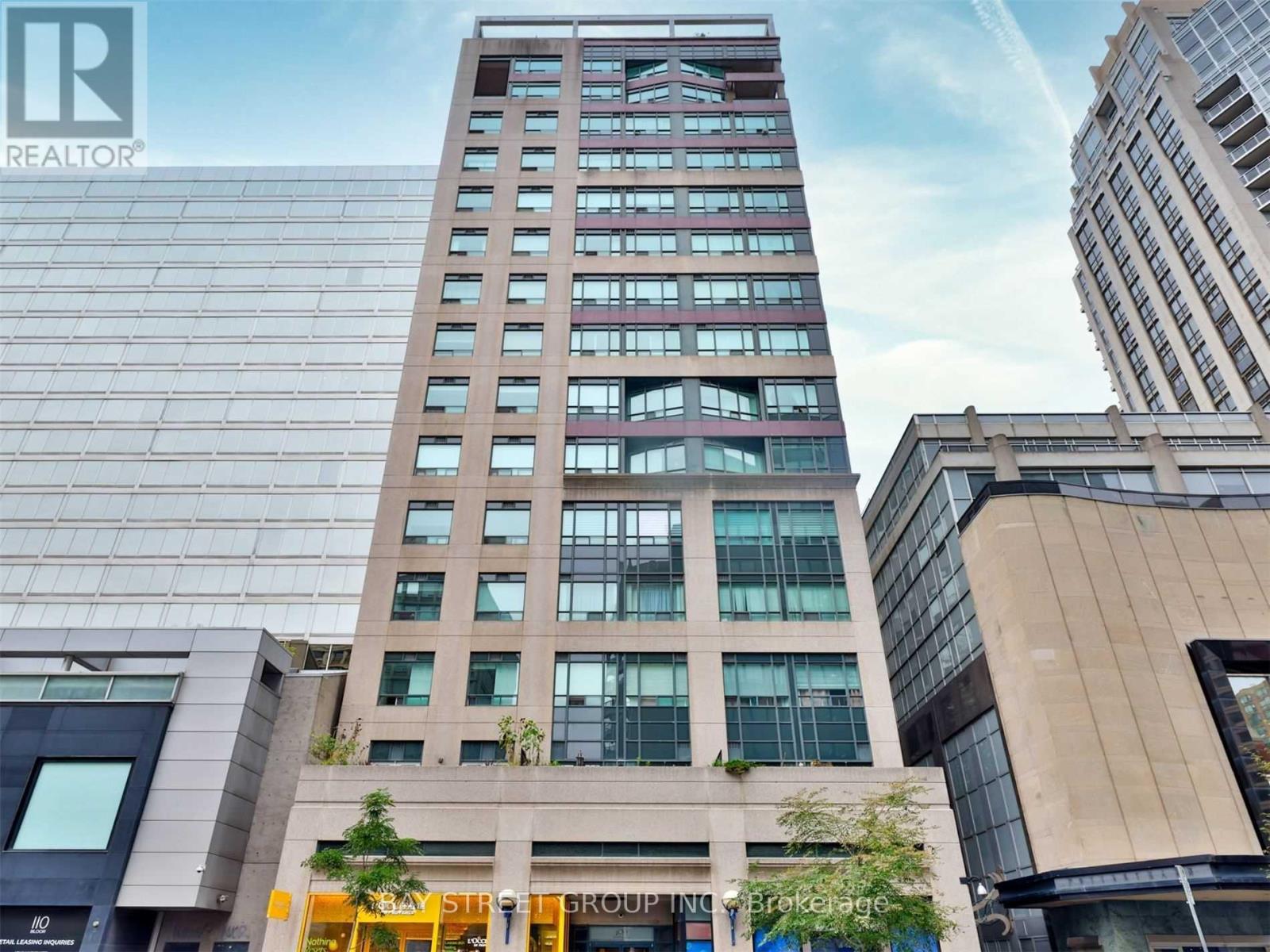 MLS® listing #29413676 for sale located at 1001 - 102 BLOOR STREET W