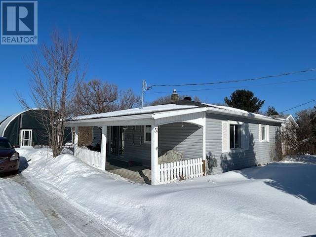 MLS® listing #29414278 for sale located at 31 Huron AVE