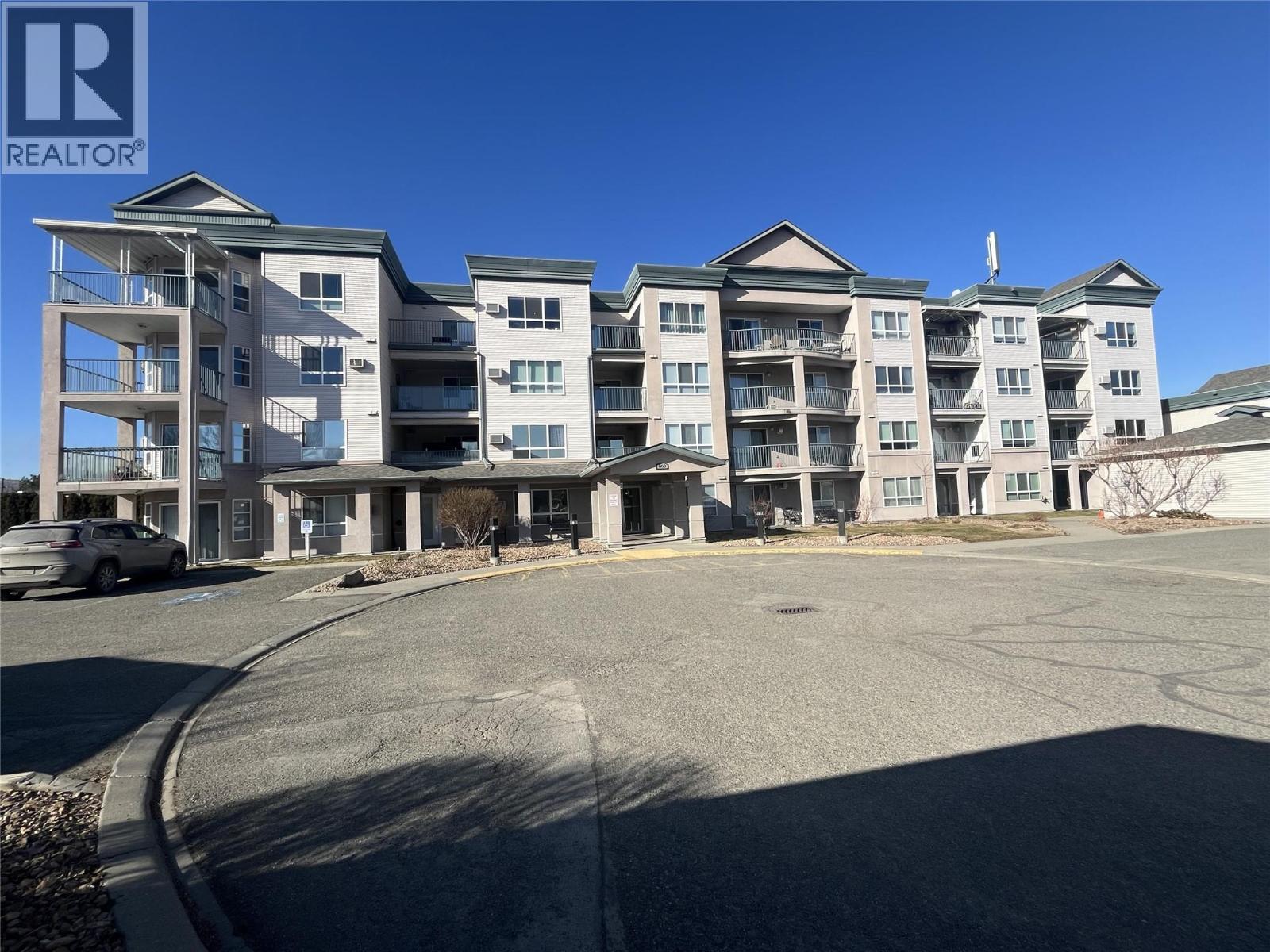 MLS® listing #29417571 for sale located at 860 Nicolani Drive Unit# 107