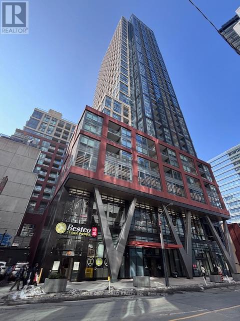 MLS® listing #29419108 for sale located at 1302 - 108 PETER STREET