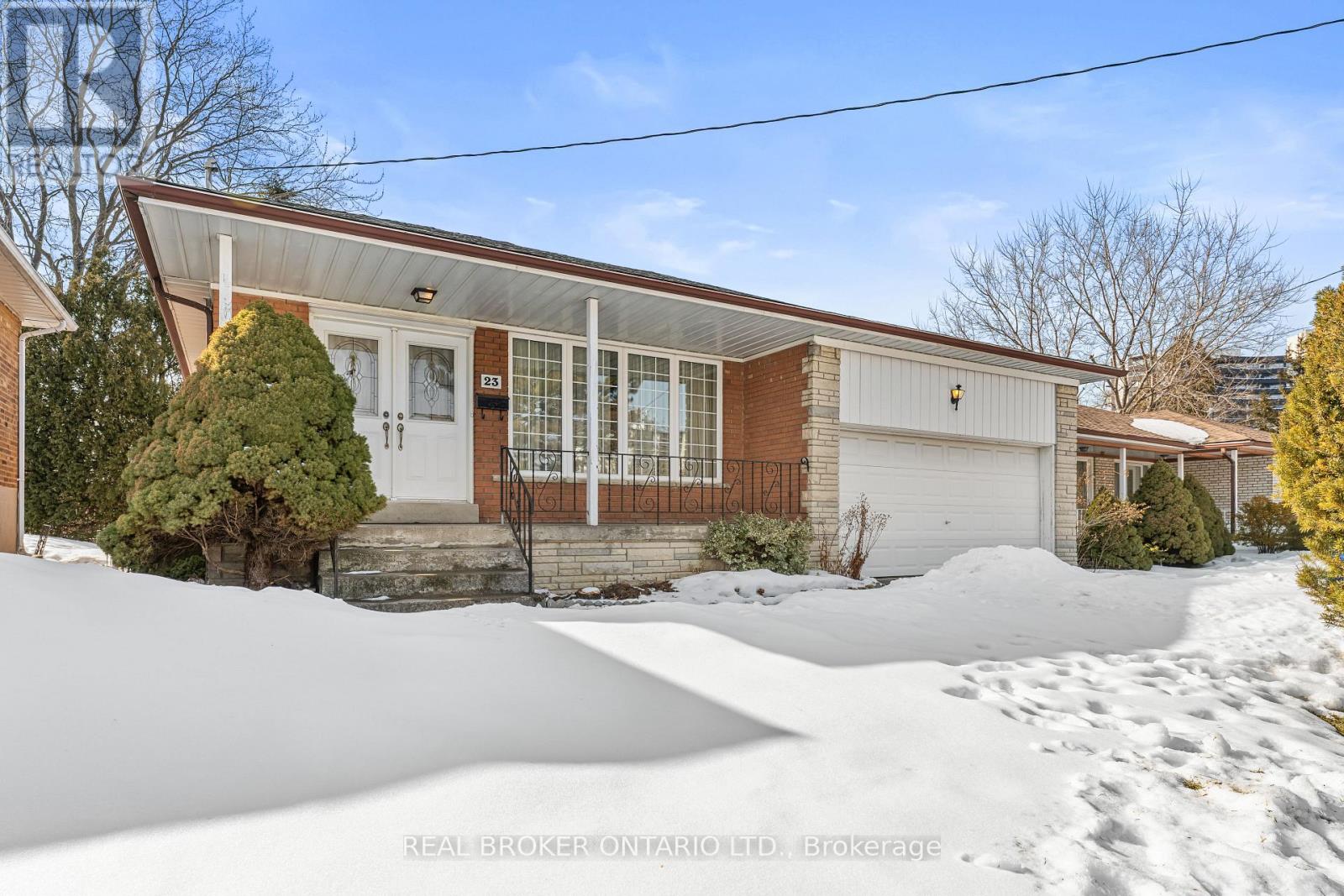 MLS® listing #29419291 for sale located at 23 BEAUMARIS CRESCENT
