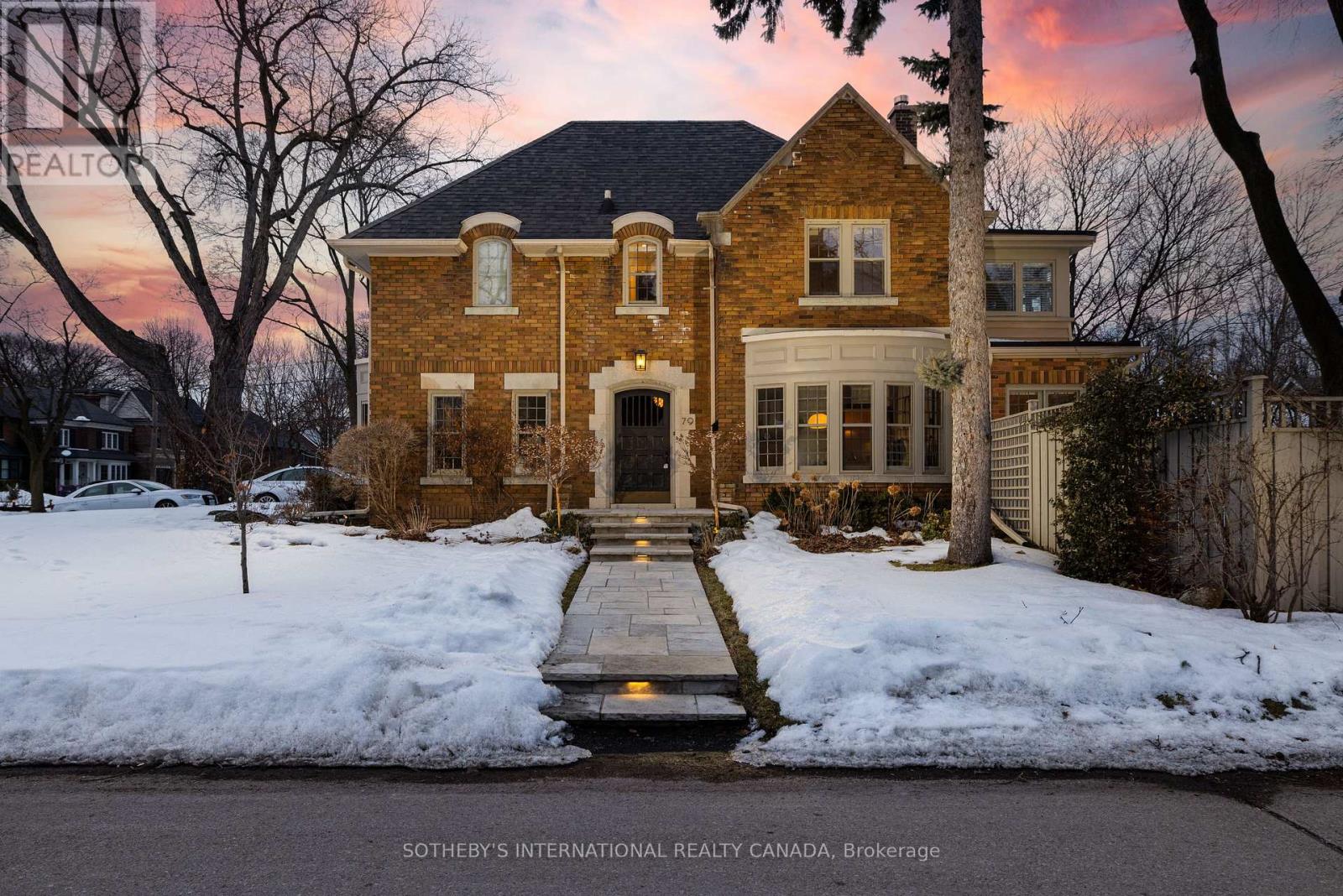 MLS® listing #29419386 for sale located at 79 WILLINGDON BOULEVARD