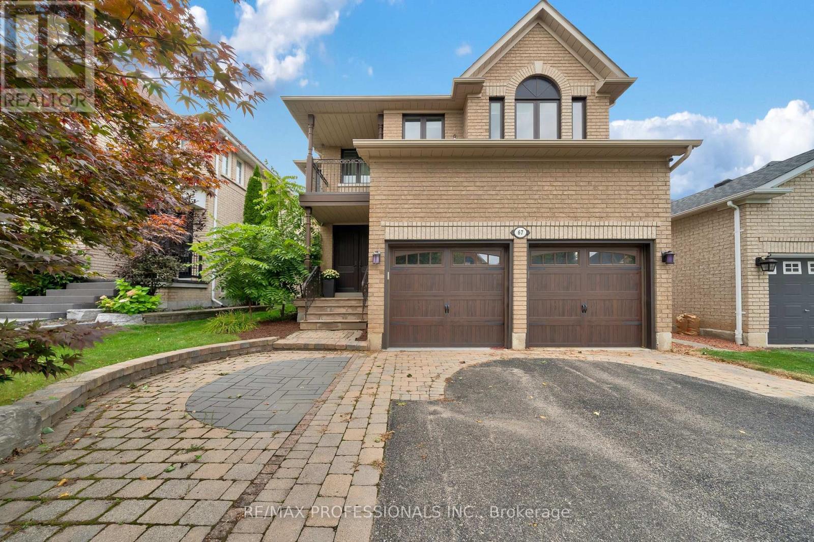 MLS® listing #29419390 for sale located at 67 CHAPLIN CRESCENT